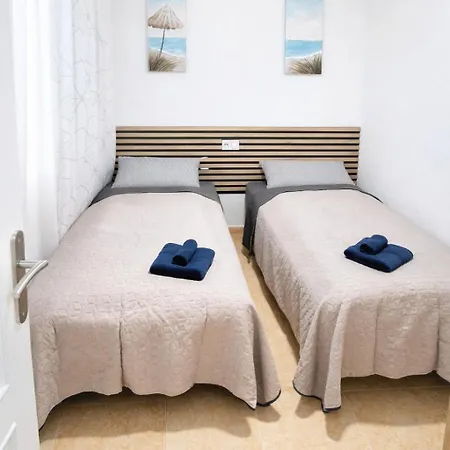 Apartment Locos 50m From The Sea Free Parking Torrevieja
